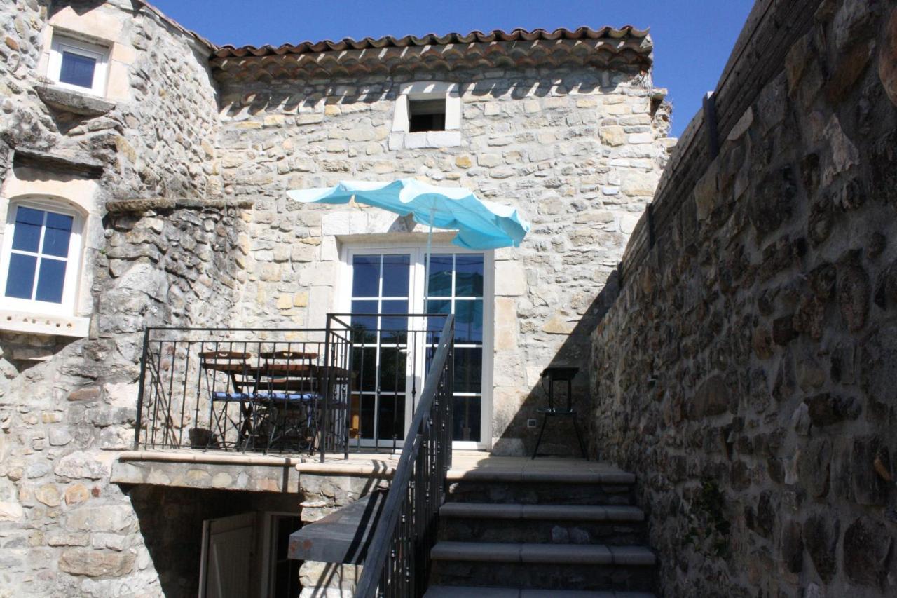 L'Avventura gîte bleu Grospierres Exterior foto